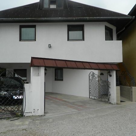 Lav Apartments Bihać Exterior foto