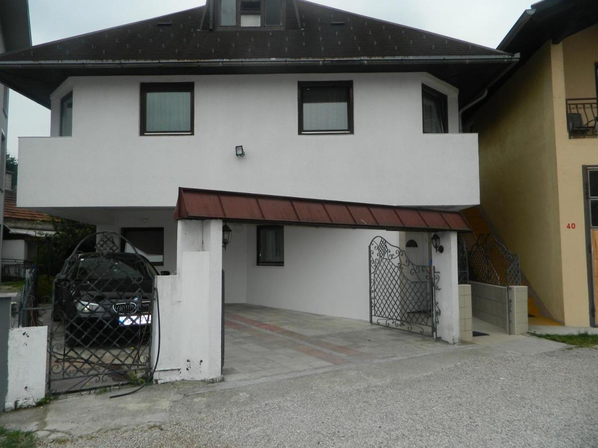 Lav Apartments Bihać Exterior foto